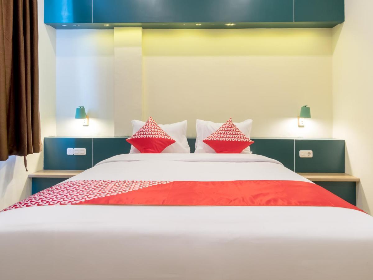 Oyo 727 Merlion Hotel Medan Zewnętrze zdjęcie
