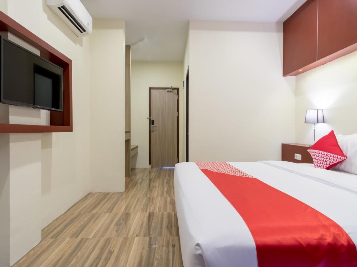 Oyo 727 Merlion Hotel Medan Zewnętrze zdjęcie