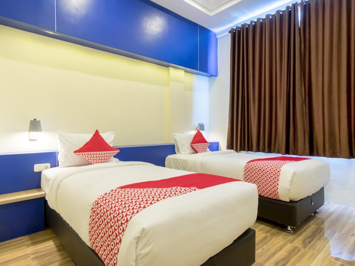 Oyo 727 Merlion Hotel Medan Zewnętrze zdjęcie