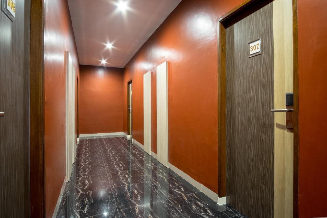 Oyo 727 Merlion Hotel Medan Zewnętrze zdjęcie